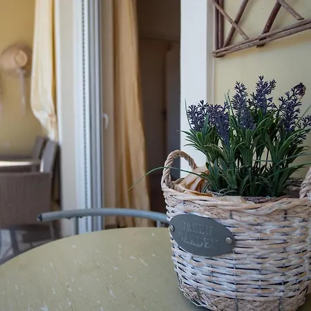 Helen - The Spartan Σπάρτη