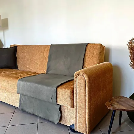 Helen - The Spartan Appartement Sparta