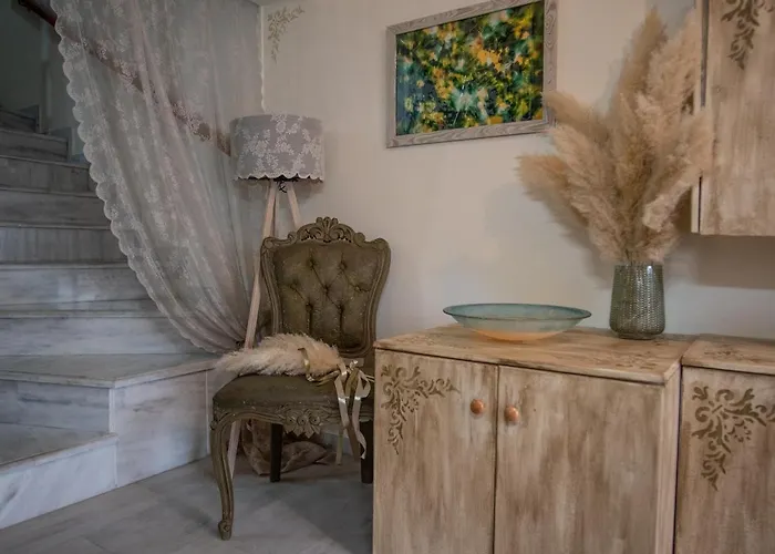 Helen - The Spartan 公寓 *