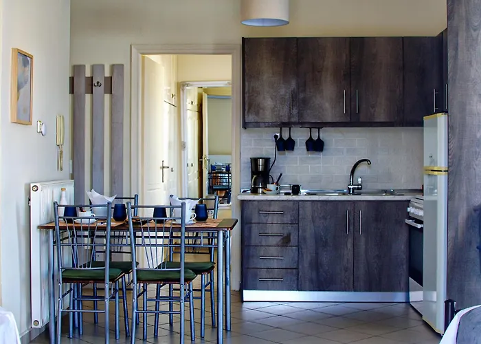 Helen - The Spartan 아파트 스파르티